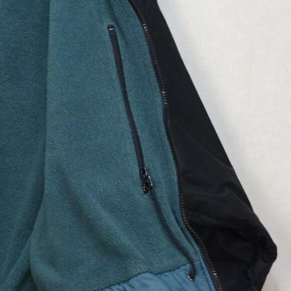 Vintage Columbia  Reversible Jacket ,size large. Waterproof/ fleece. - Picture 5 of 8